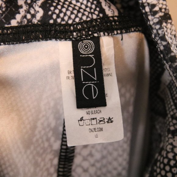 Onzie High Waisted Yoga Leggings Snake Print Gray Size XS High Rise Full Length - Picture 4 of 9